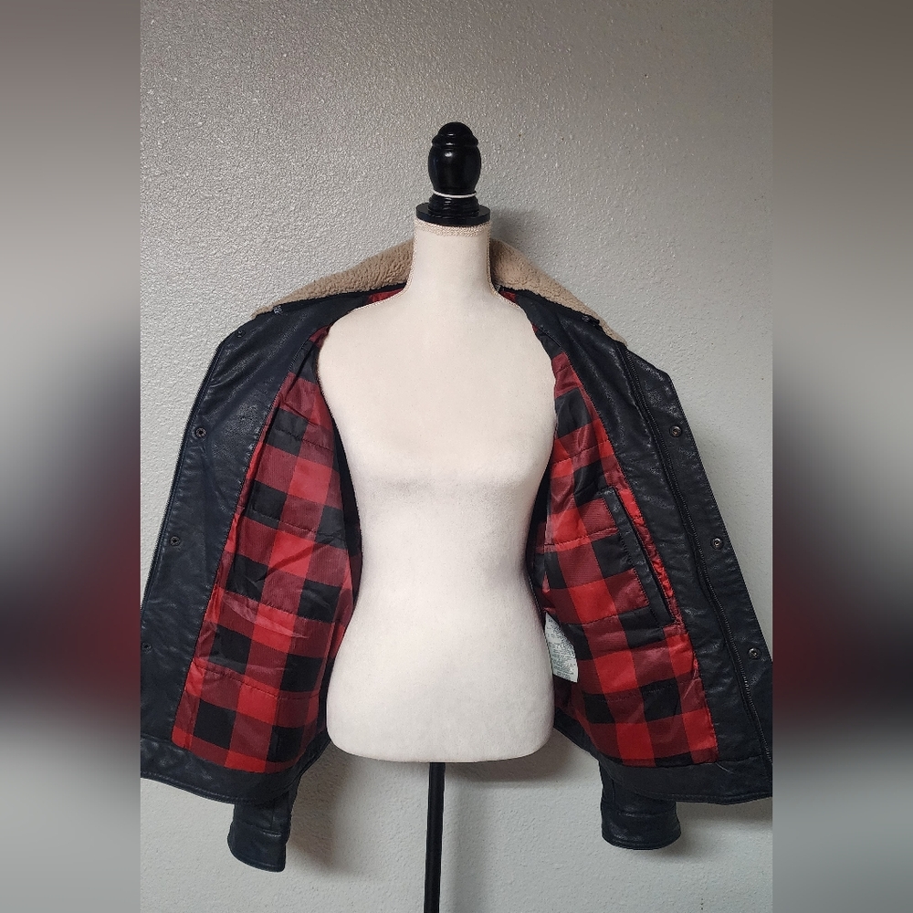 Levi's - Picture 5 of 6